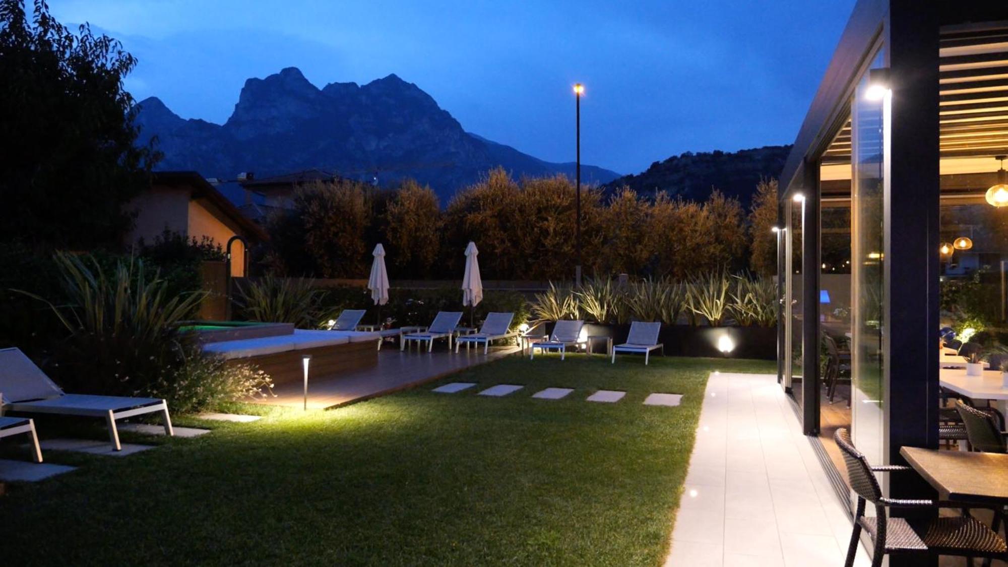 נאגו Hotel Villa Alberta מראה חיצוני תמונה