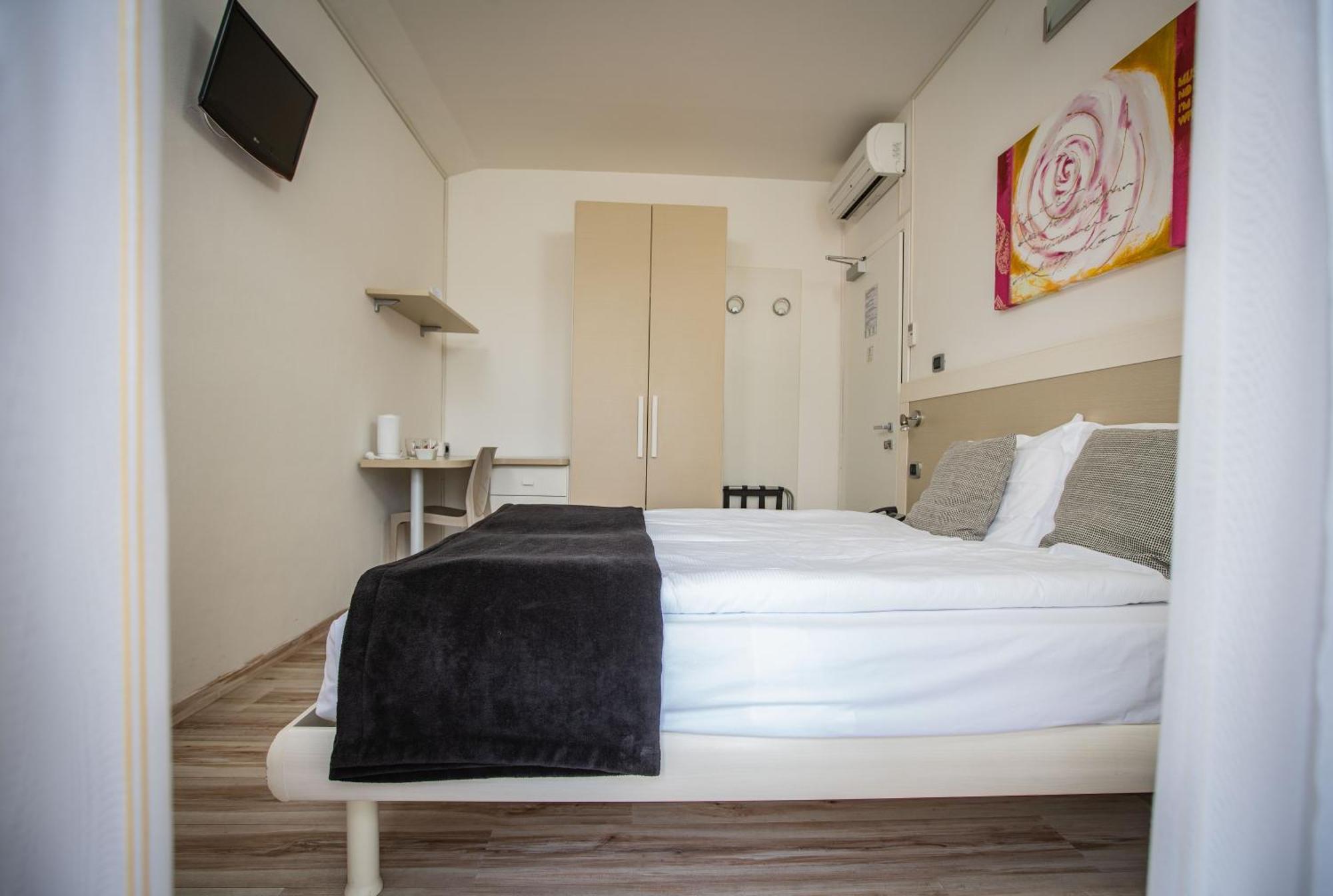 נאגו Hotel Villa Alberta מראה חיצוני תמונה