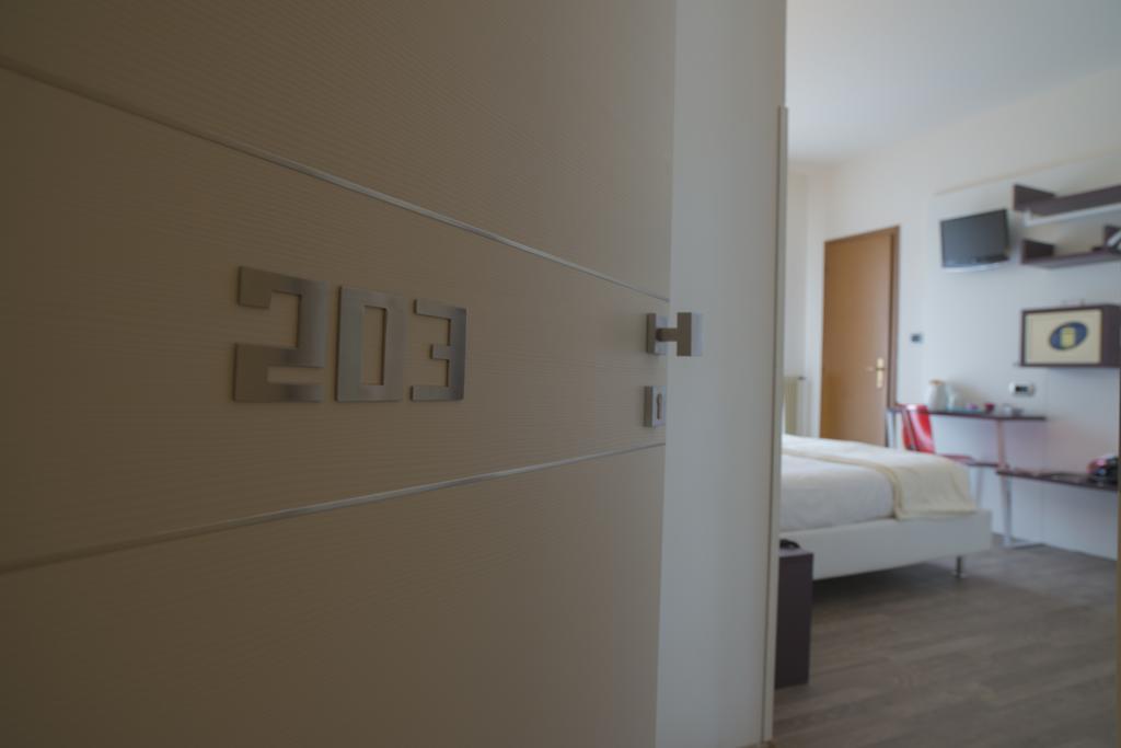 נאגו Hotel Villa Alberta מראה חיצוני תמונה