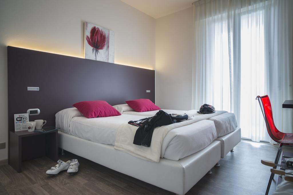 נאגו Hotel Villa Alberta מראה חיצוני תמונה